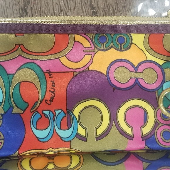 COACH Poppy Pop C Sateen Clutch/Wristlet - Picture 7 of 10